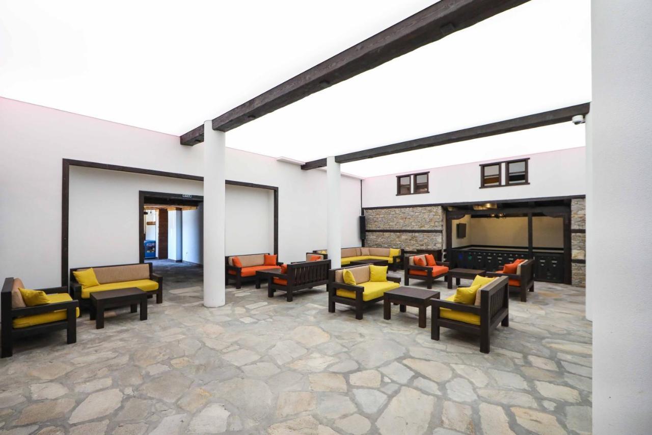 Hotel Лєштен Екстер'єр фото
