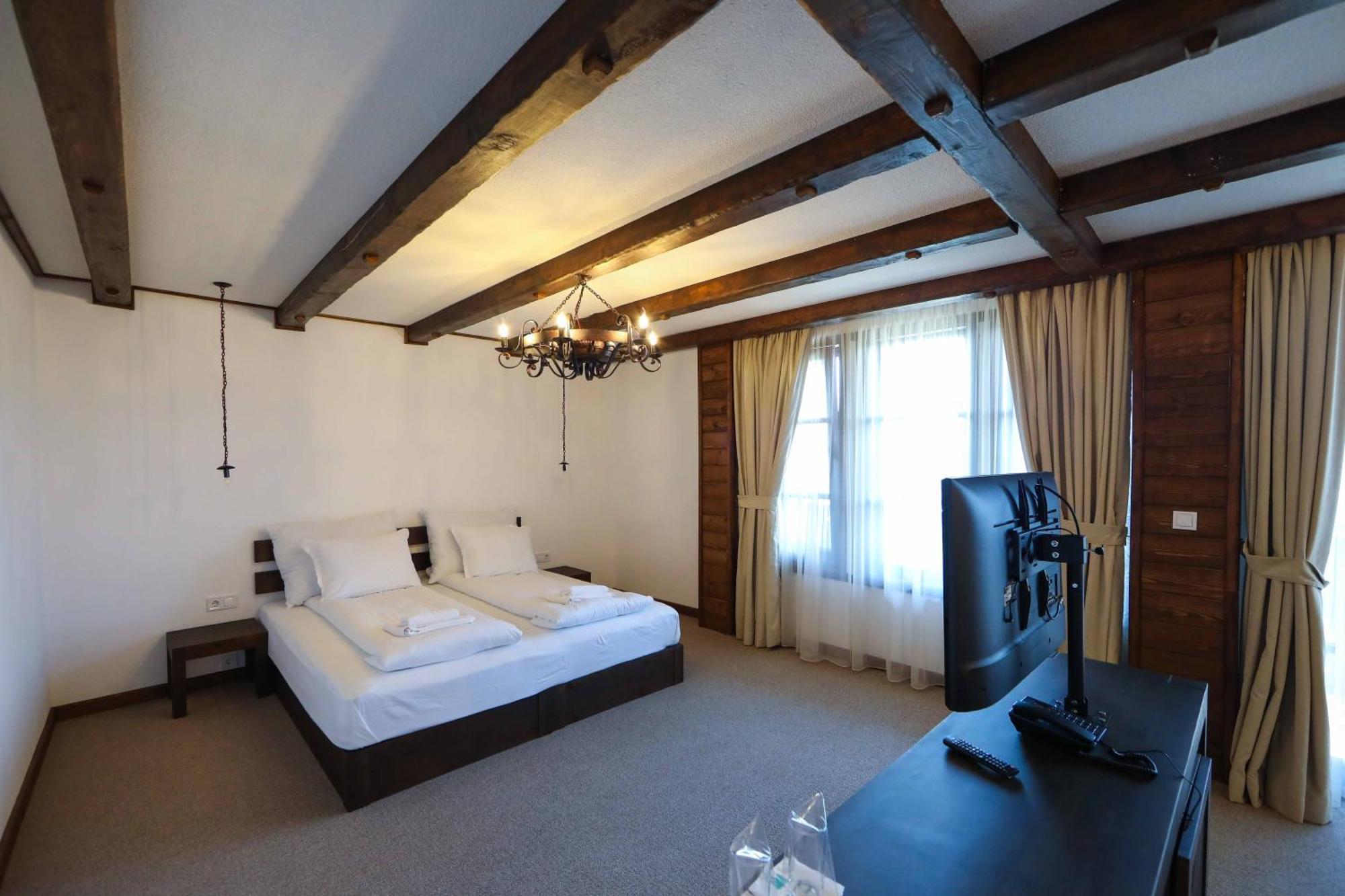 Hotel Лєштен Номер фото